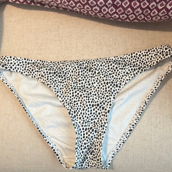 Spotted bikini bottoms small - Picture 1 of 3